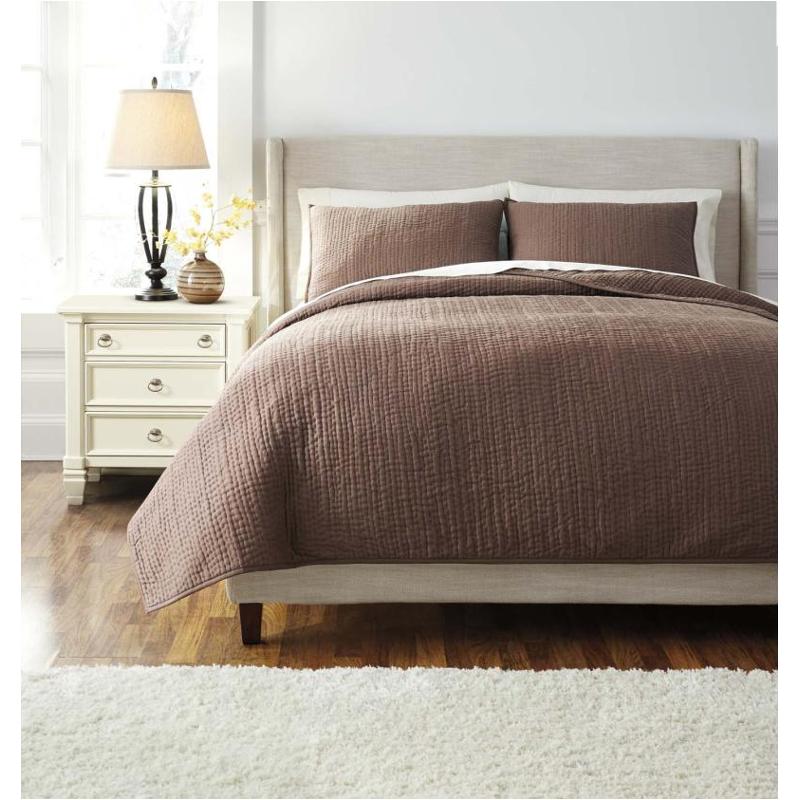 Q483003q Ashley Furniture Stitched - Chocolate Bedding Comforter