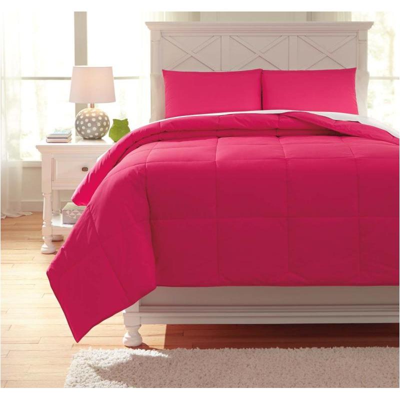 Q759033f Ashley Furniture Plainfield - Magenta Full Comforter Set
