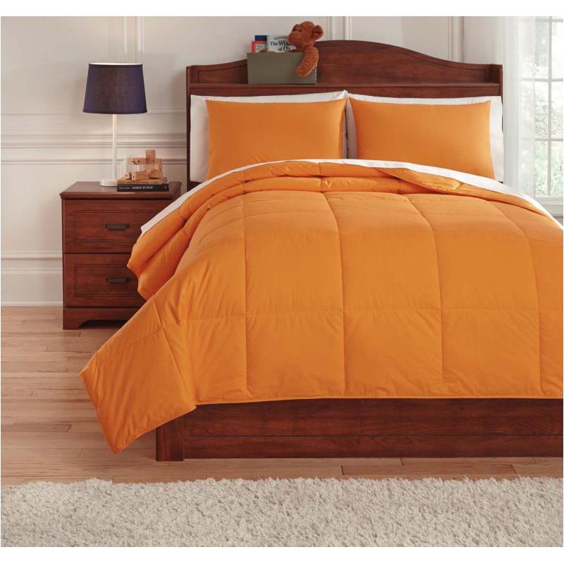 Q759083f Ashley Furniture Plainfield - Orange Bedding Comforter