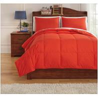 Q759093f Ashley Furniture Plainfield - Red Bedding Comforter