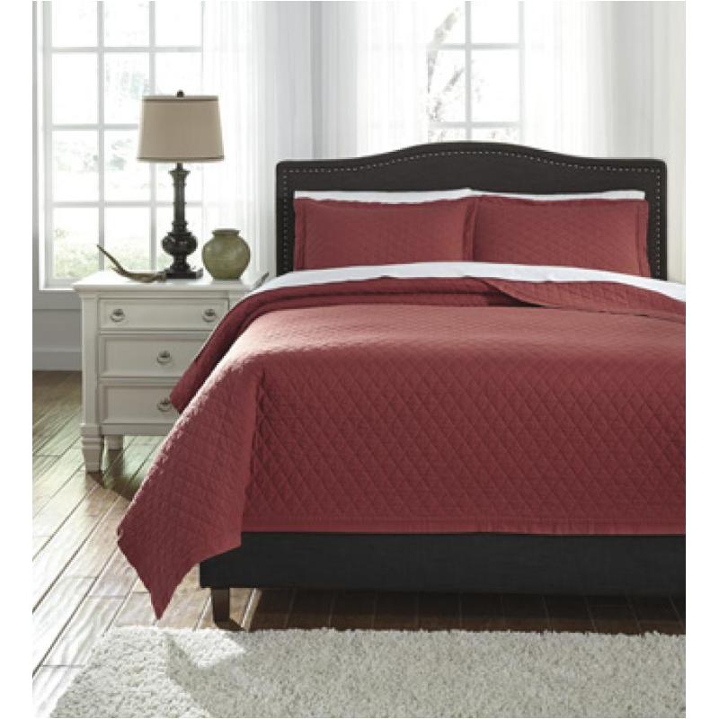 Q760043k Ashley Furniture Alecio - Red Bedding Comforter