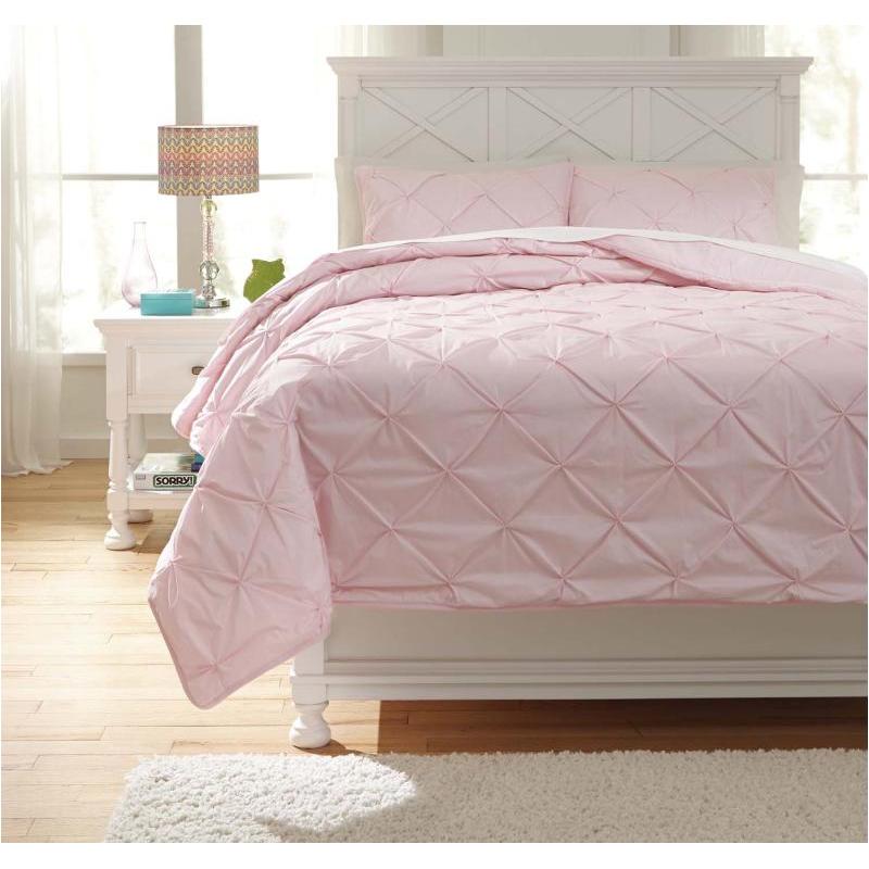 Q768003f Ashley Furniture Medera - Rose Bedding Comforter