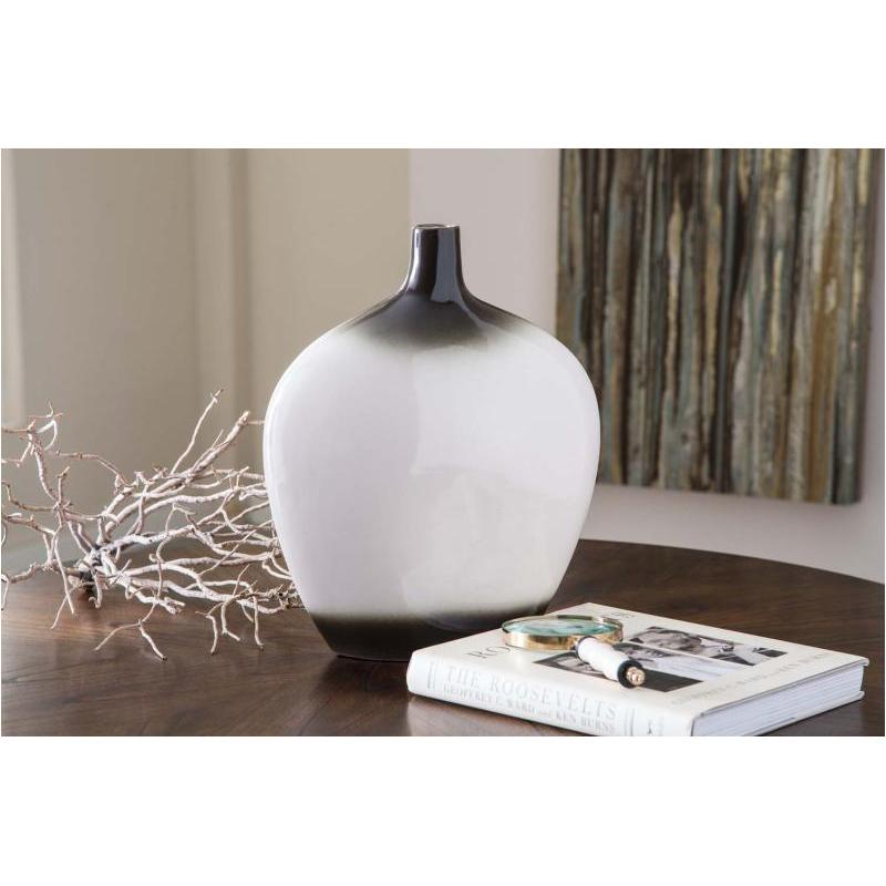 A2000307 Ashley Furniture Accent Furniture Vase