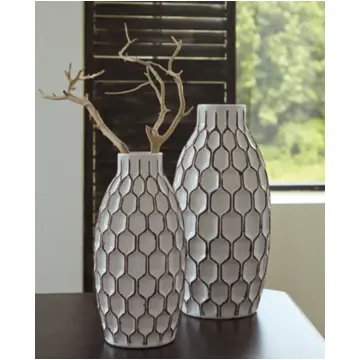 A2000329 Ashley Furniture Accent Furniture Vase