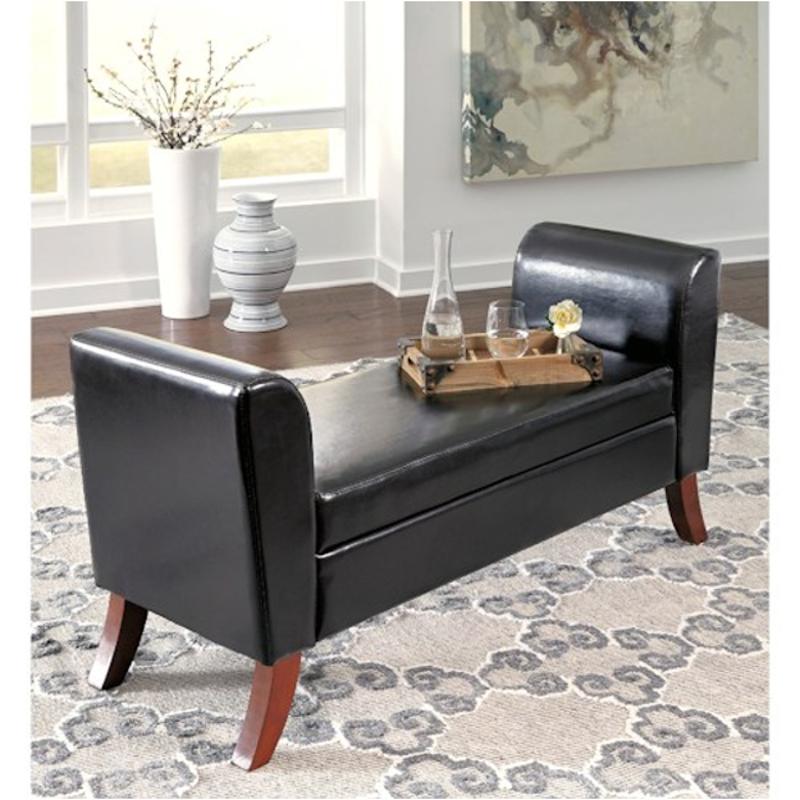 B010109 Ashley Furniture Bedroom Furniture Benches