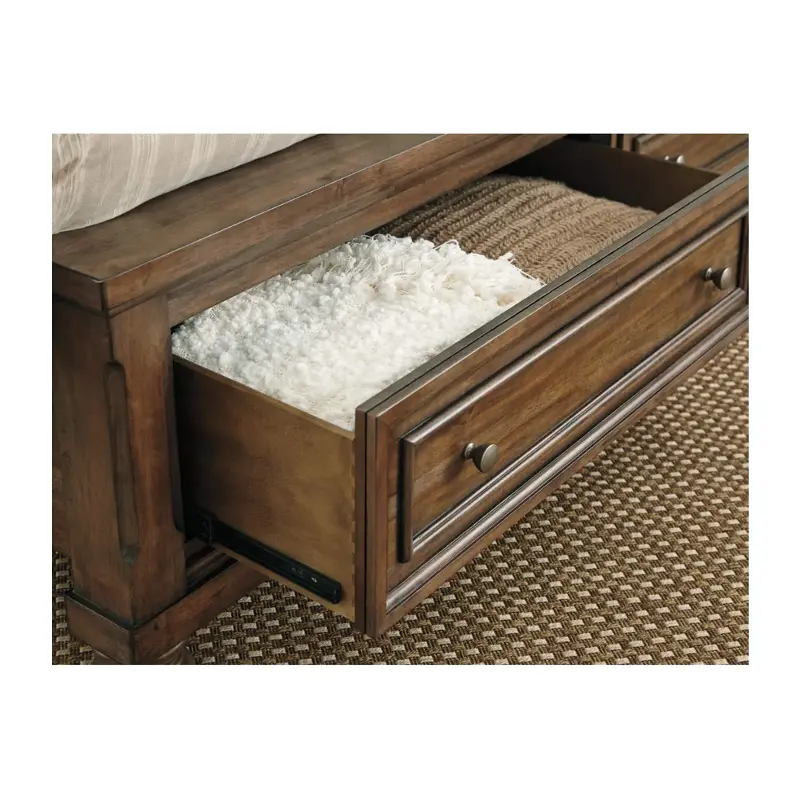 B71977 Ashley Furniture Flynnter Queen Sleigh Bed