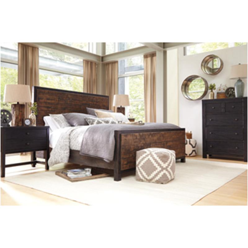 B673-57 Ashley Furniture Wesling Queen Panel Bed