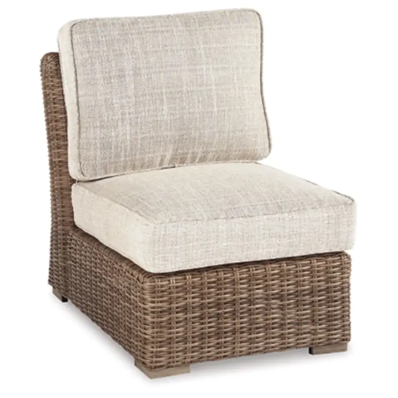 P791-846 Ashley Furniture Beachcroft Outdoor Furniture Accent Chair