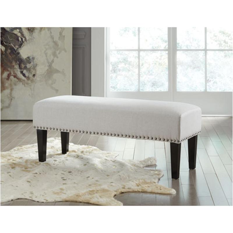 A3000117 Ashley Furniture Beauland Bedroom Furniture Benche