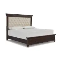 Brynhurst king outlet bed