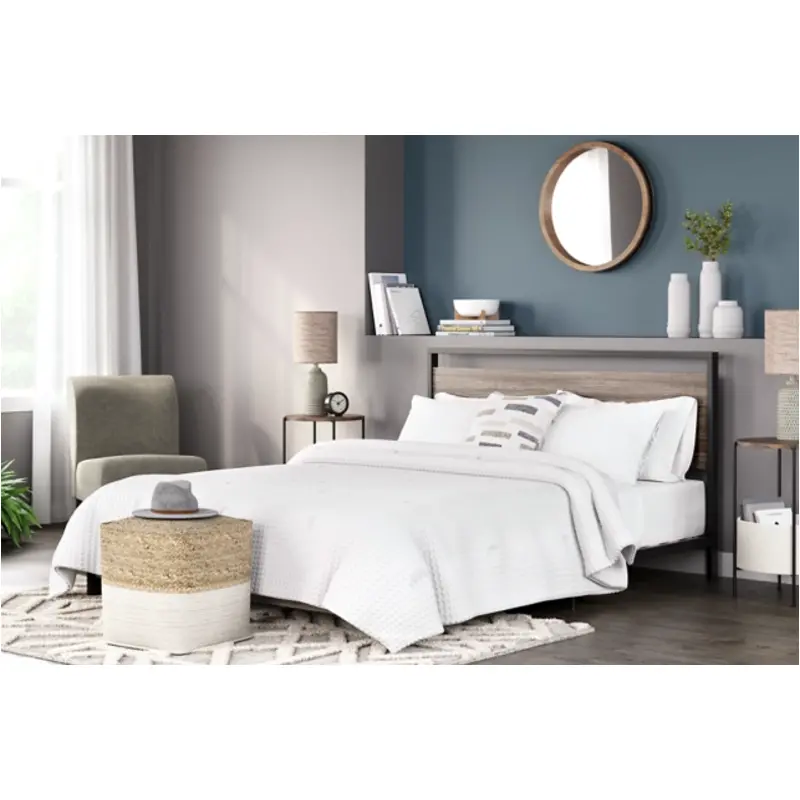 B024-81 Ashley Furniture Dontally Bedroom Furniture Bed