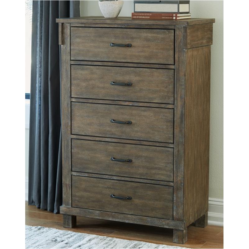 B436-46 Ashley Furniture Shamryn Five Drawer Chest