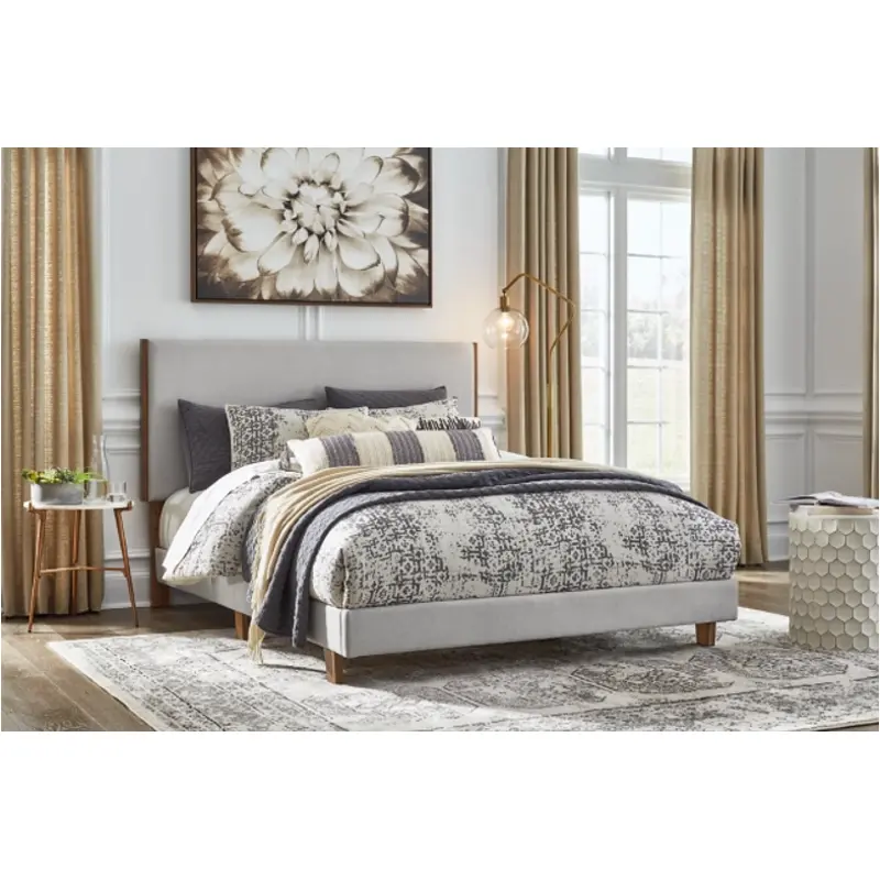 B065-182 Ashley Furniture Tranhaus Bedroom Furniture Bed