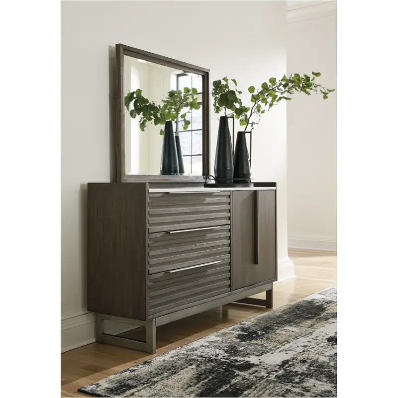 B786-31 Ashley Furniture Arkenton Bedroom Furniture Dresser