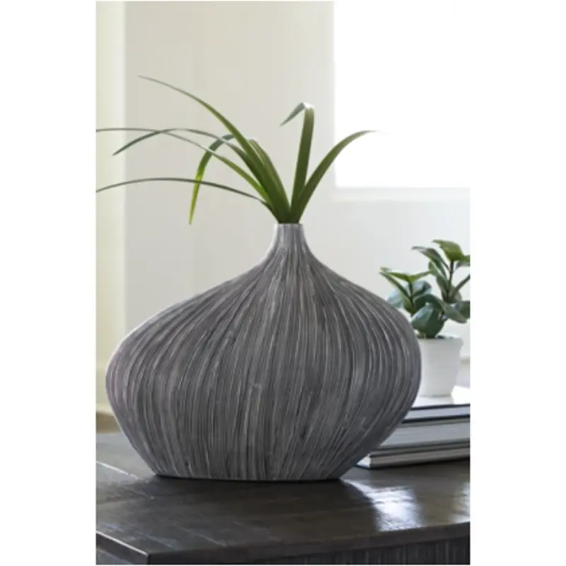 A2000546 Ashley Furniture Donya Accent Furniture Vase