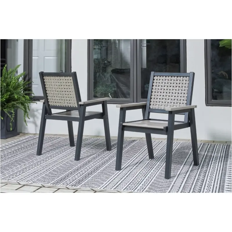 P384-603a Ashley Furniture Mount Valley Dining Chair (2/cn)