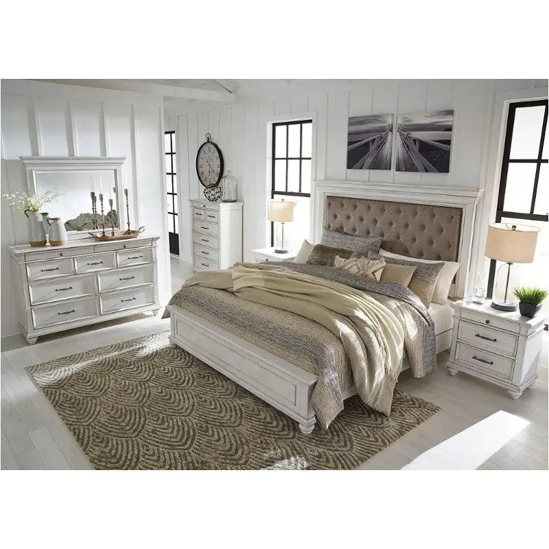 B777 158 56 94 Ashley Furniture Kanwyn California King Panel Bed