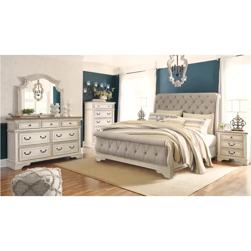 B743-77 Ashley Furniture Realyn Queen Sleigh Bed