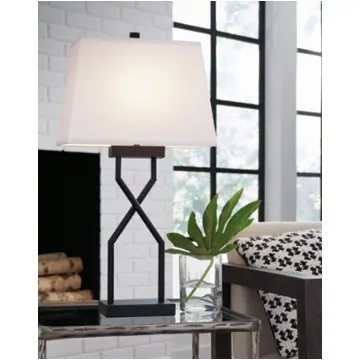 L204514 Ashley Furniture Brookthrone Accent Furniture Lighting
