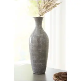 A2000588 Ashley Furniture Brockwich Accent Furniture Vase