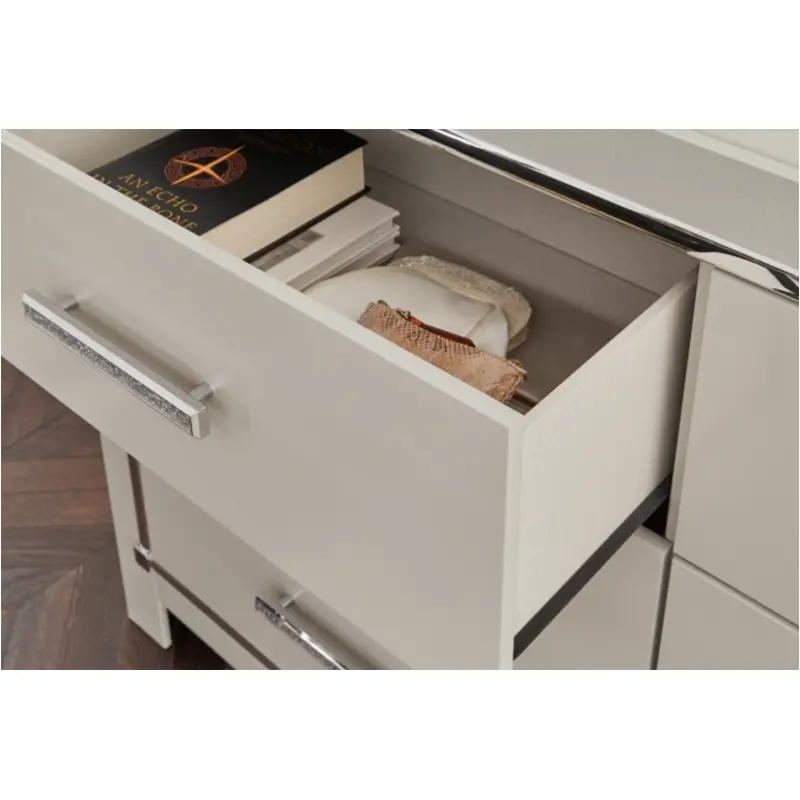 B2114-46 Ashley Furniture Zyniden Chest Of Drawers