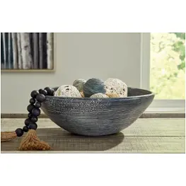 A2000630 Ashley Furniture Meadie Accent Furniture Decorative Boxe