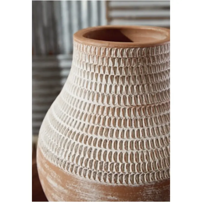 A2000641 Ashley Furniture Reclove Accent Furniture Vase