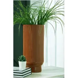 A2900023 Ashley Furniture Avalyah Accent Furniture Vase