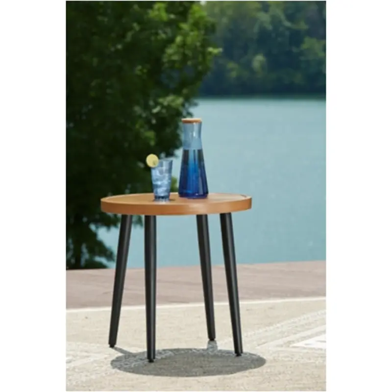 P572-706 Ashley Furniture Horizon Hall Outdoor Furniture End Table