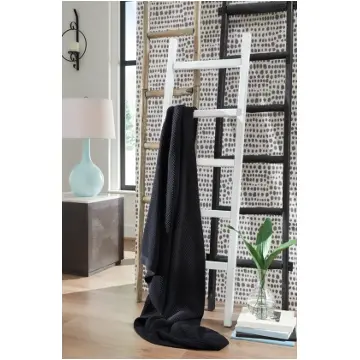 A1001086 Ashley Furniture Gayelery Accent Furniture Comforter