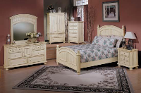 Bed / Dresser / Mirror / Nightstand