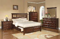 Bed / Dresser / Mirror / Nightstand