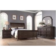 Bed / Dresser / Mirror / Nightstand