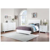 Bed / Dresser / Mirror / Nightstand