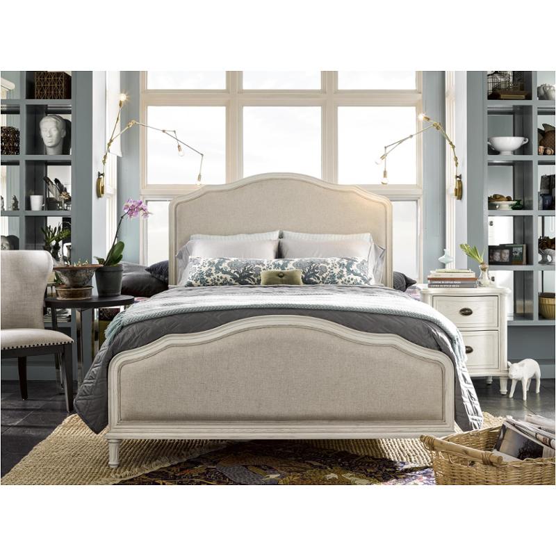 Bed Room Set : Bed/ Dresser/mirror/nightstand