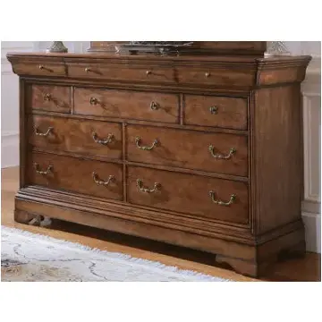 621040 Universal Furniture Madison Bedroom Furniture Dresser