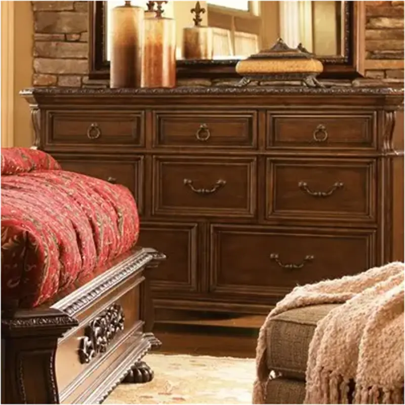 016040 Universal Furniture Bolero Bedroom Furniture Dresser