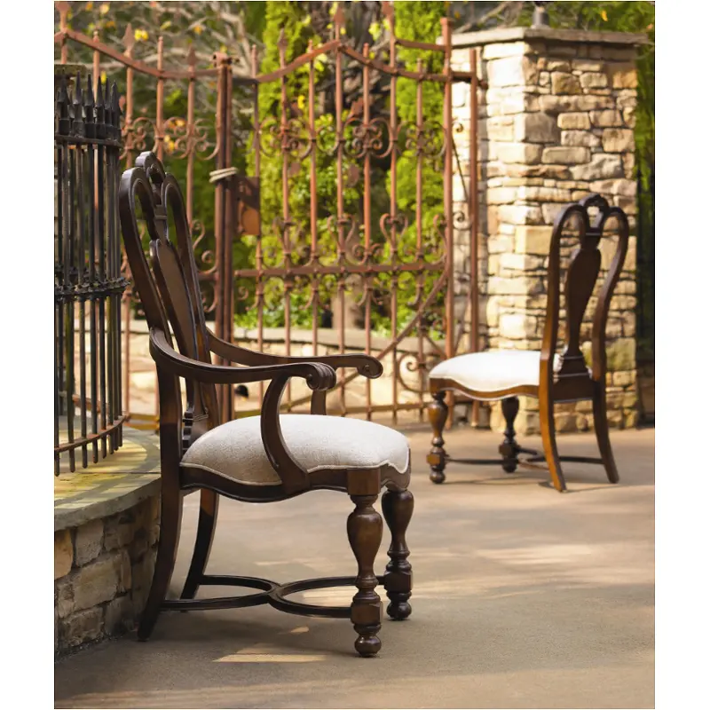 016635 Universal Furniture Bolero Dining Room Furniture Dining Chair
