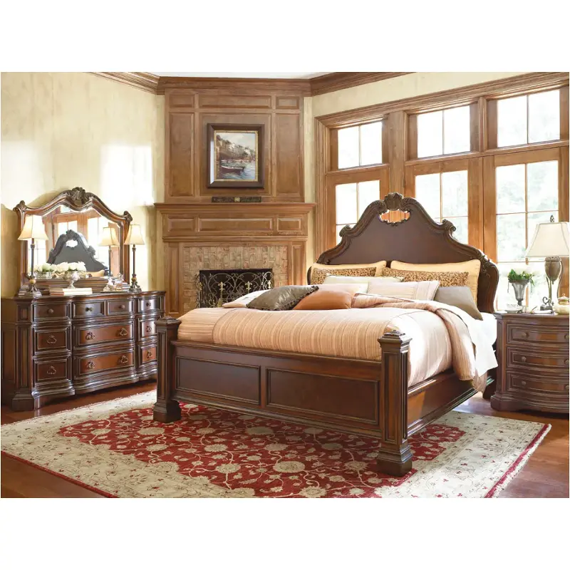 509210 Universal Furniture Casa Verona Queen Panel Bed