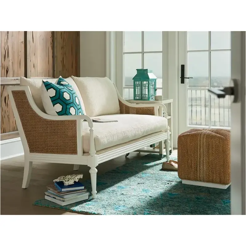 833541-862 Universal Furniture Escape Living Room Furniture Loveseat